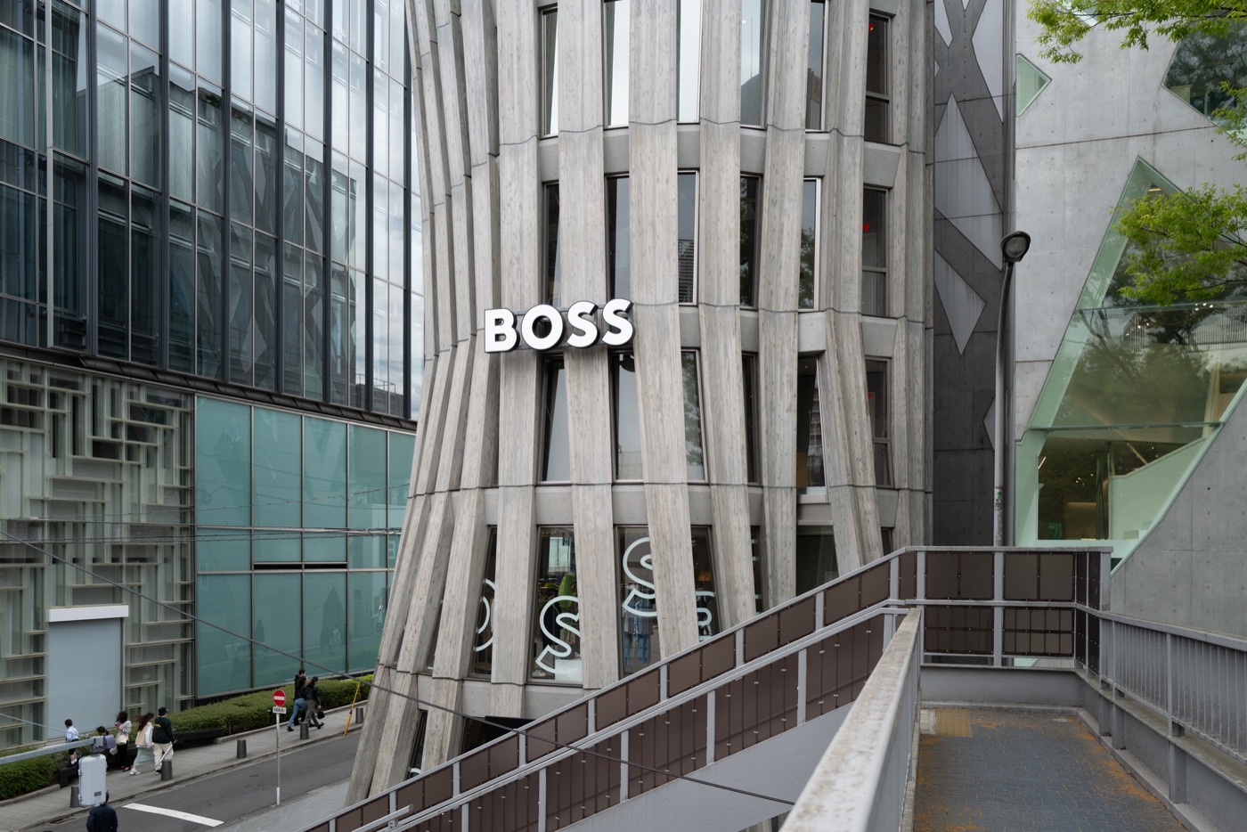 aoyama tokyos luxurious cultural hub photo 14