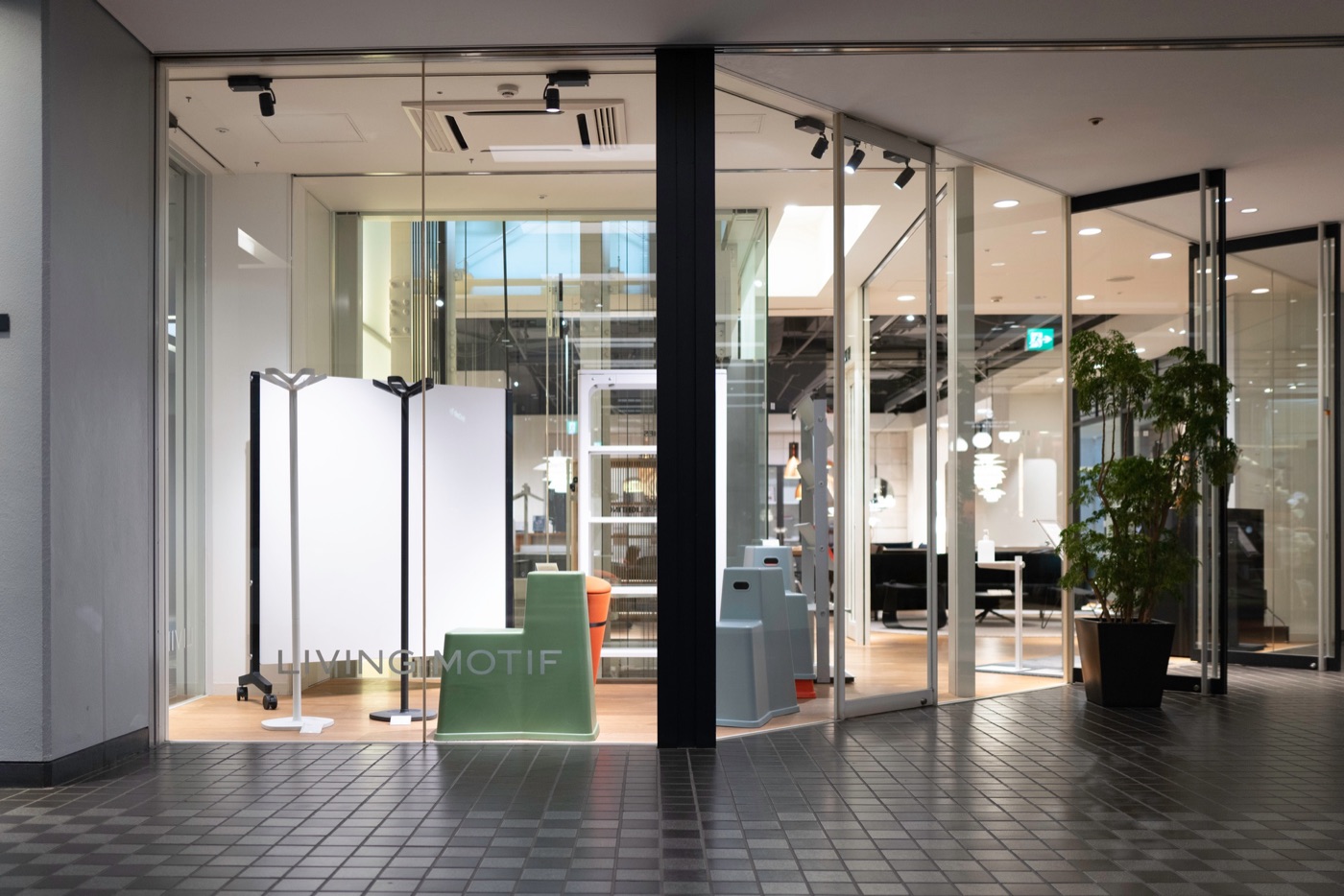 axis design center roppongis creative space photo 8