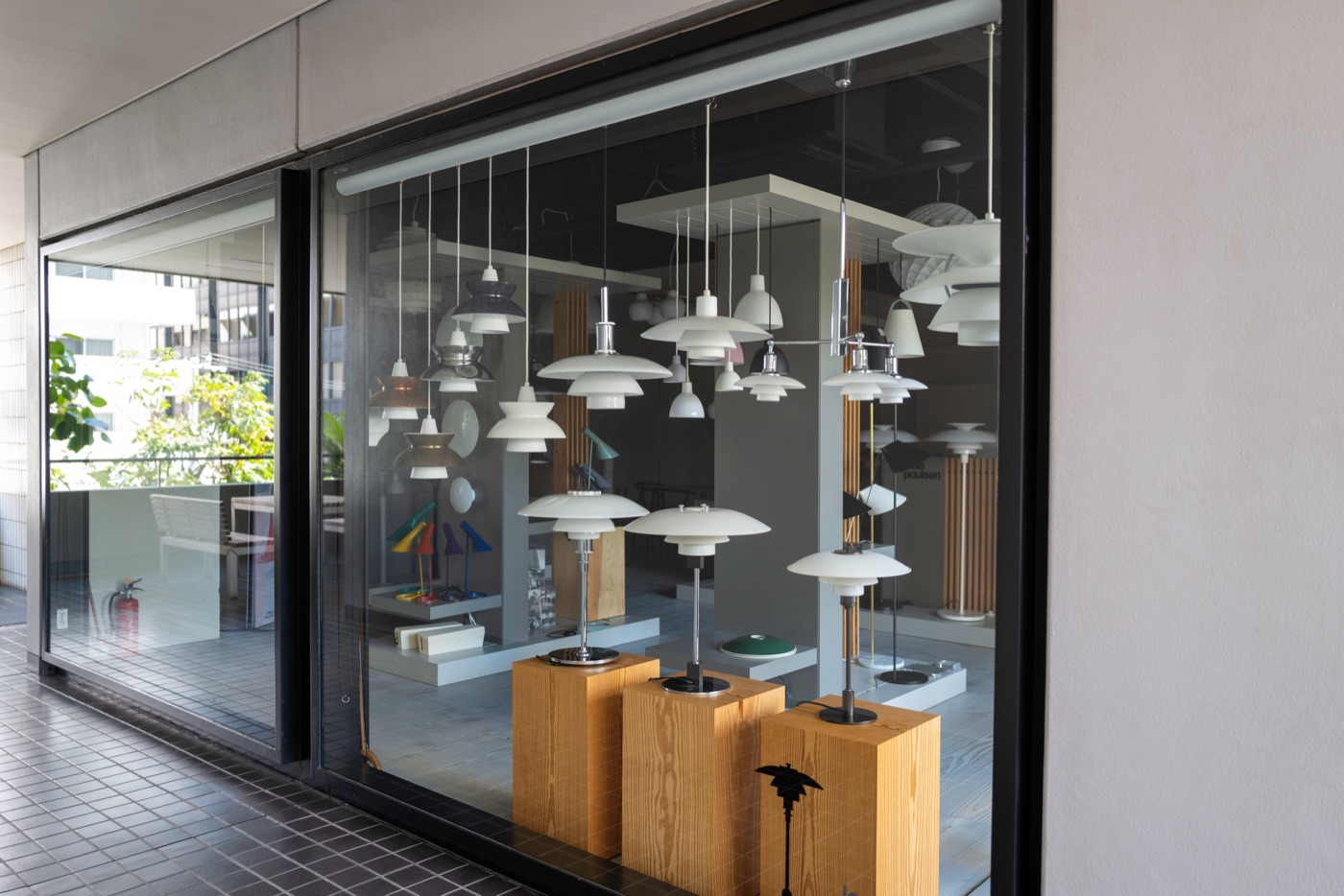 axis design center roppongis creative space photo 13