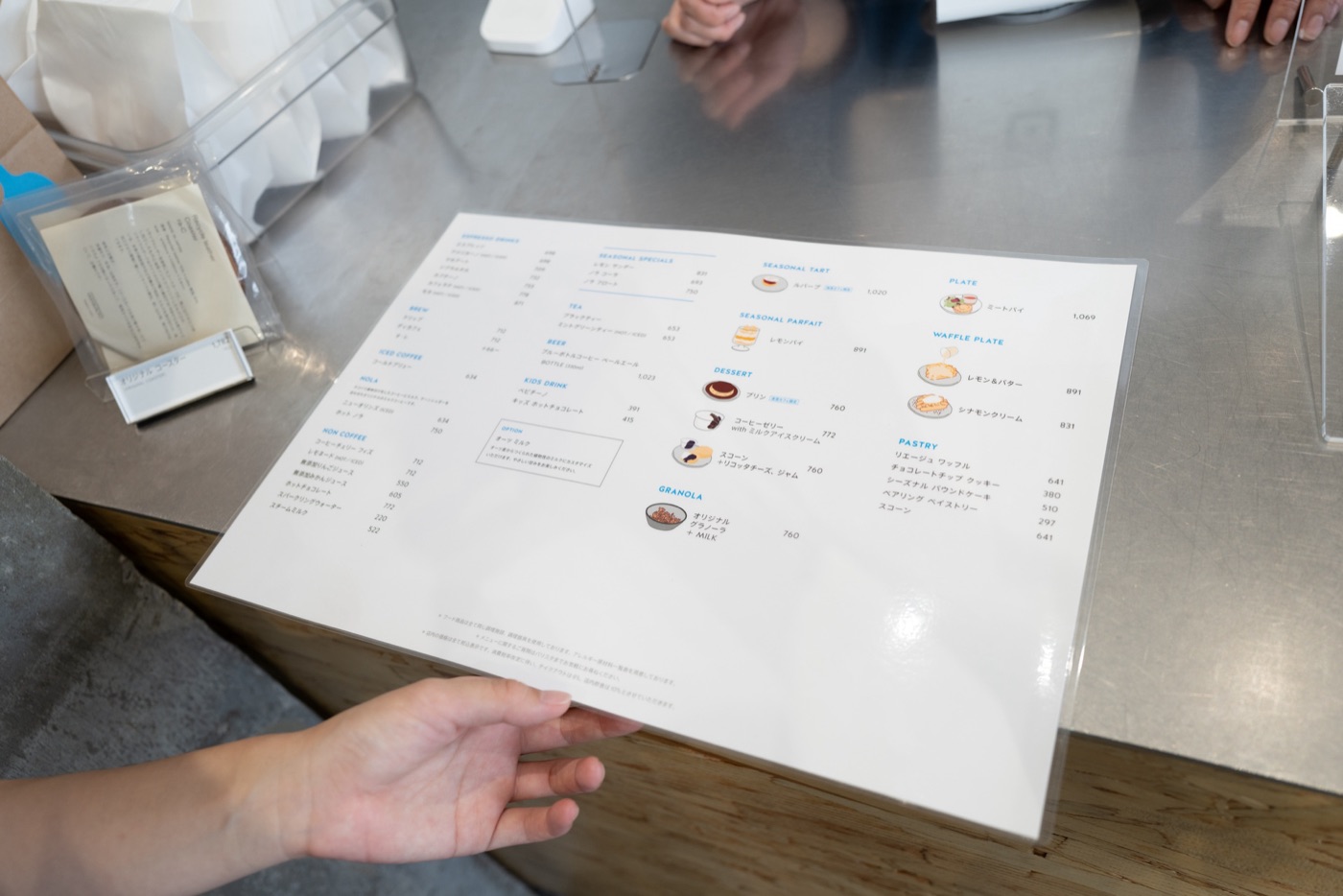 blue bottle coffee in kiyosumi shirakawa photo 3