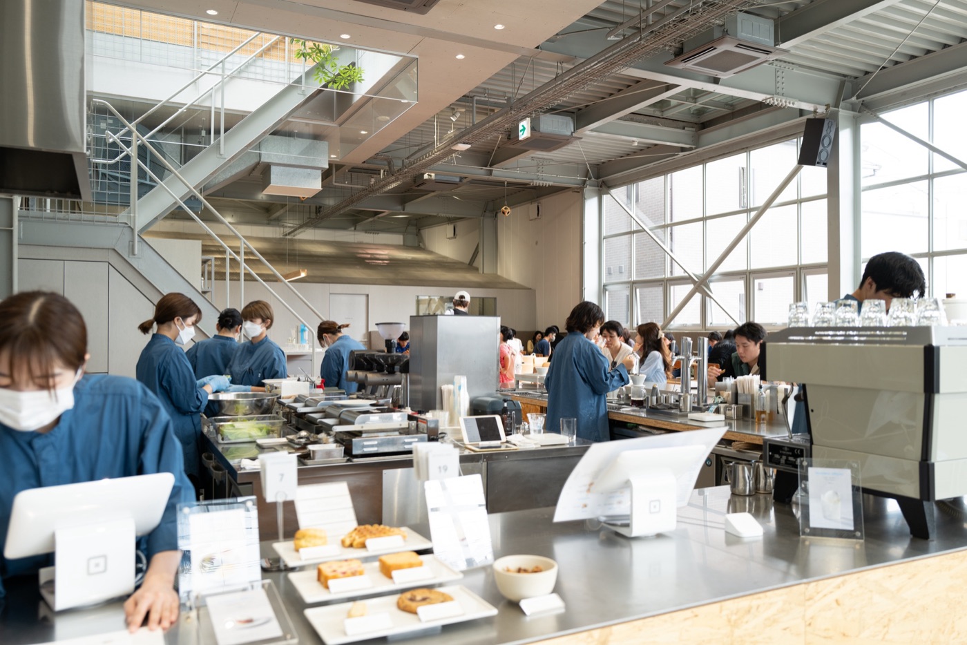 blue bottle coffee in kiyosumi shirakawa photo 4