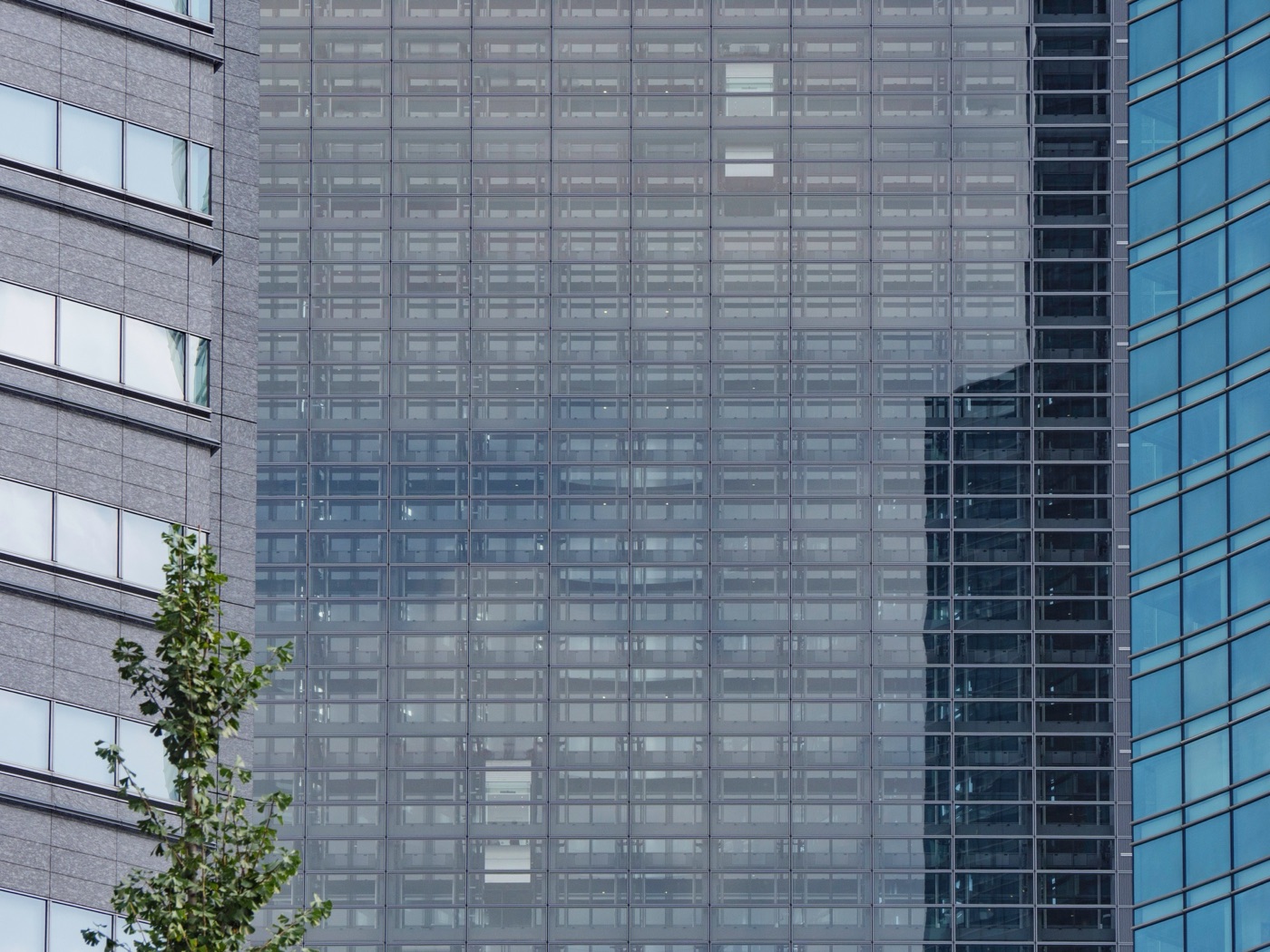 dentsu tower shiodomes architectural icon photo 11