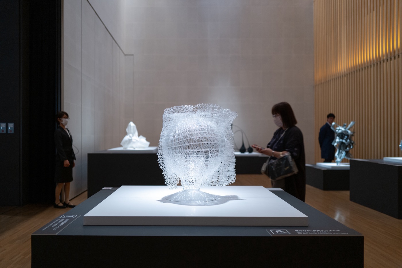 kengo kumas latest exhibition in venice a blend of sound and architecture photo 15
