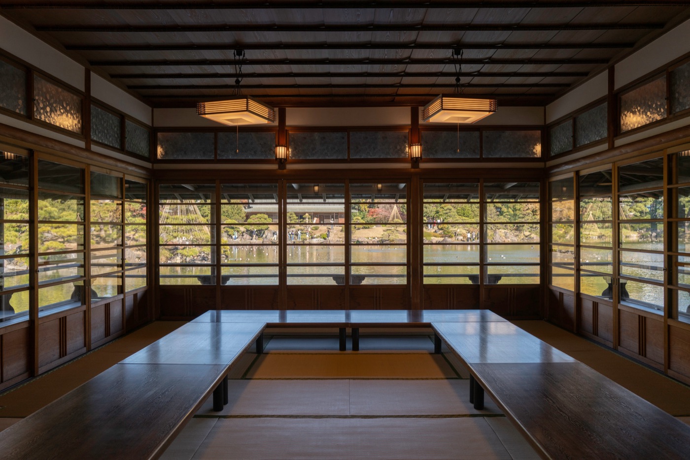 kiyosumi gardens tokyos scenic retreat photo 1