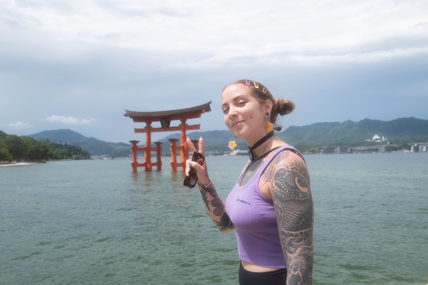miyajima island the floating torii of hiroshima photo 2