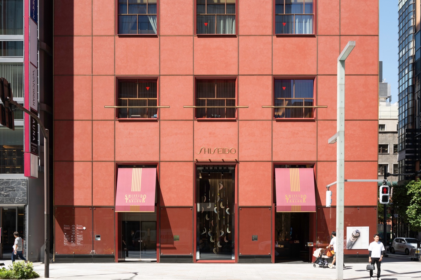 shiseido gallery a hub for contemporary art in ginza photo 3