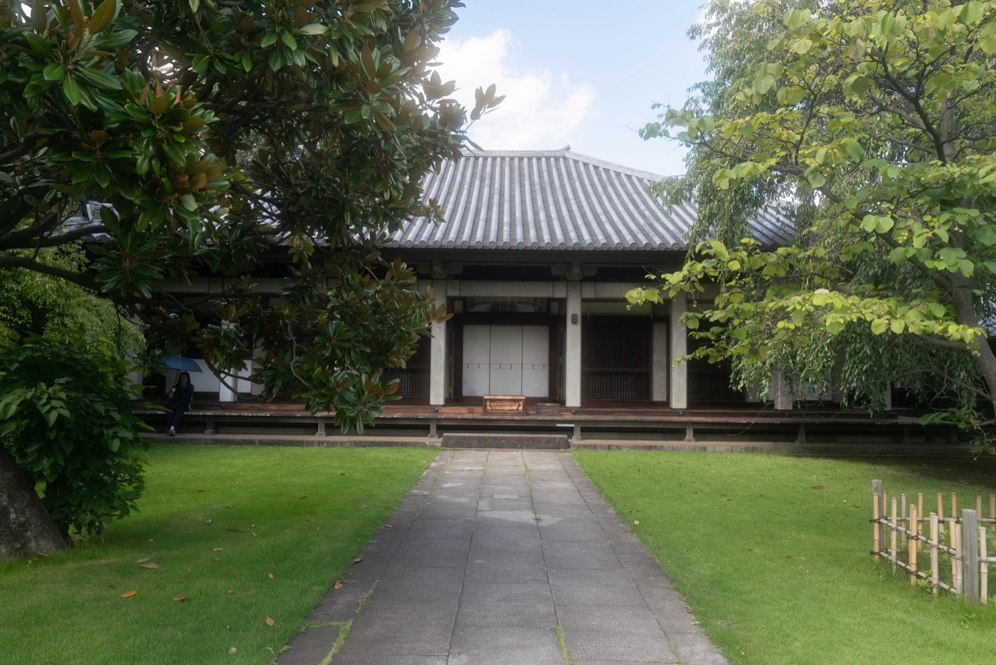 yanaka cemetery a historic haven in tokyo photo 4