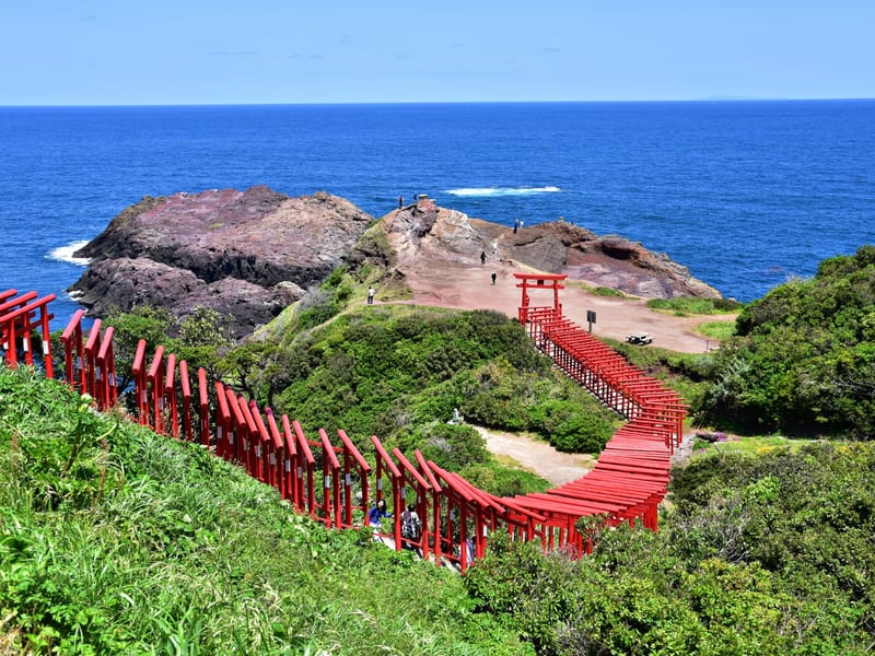 Motonosumi Shrine