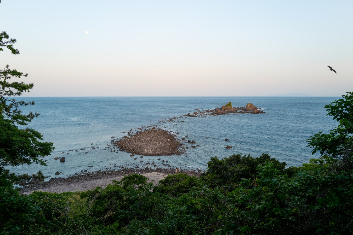 Manazuru: Kanagawa’s Scenic Peninsula Town