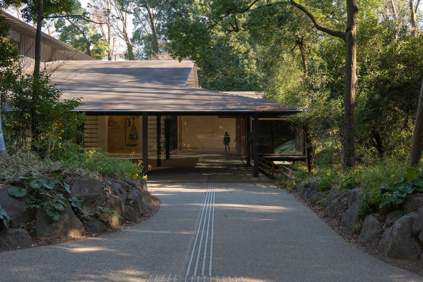 Meiji Jingu Museum: Architecture and History