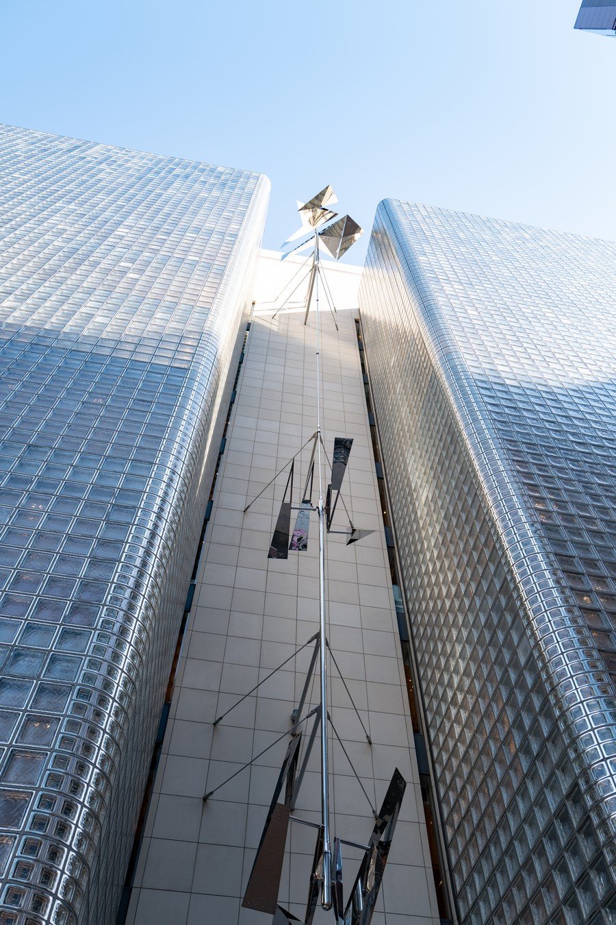 Maison Hermès: Renzo Piano’s Architectural Marvel in Ginza